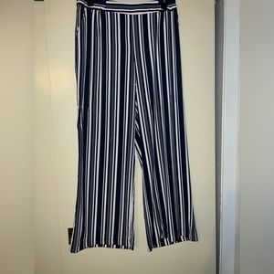 dark blue / white stripped wide leg bottom